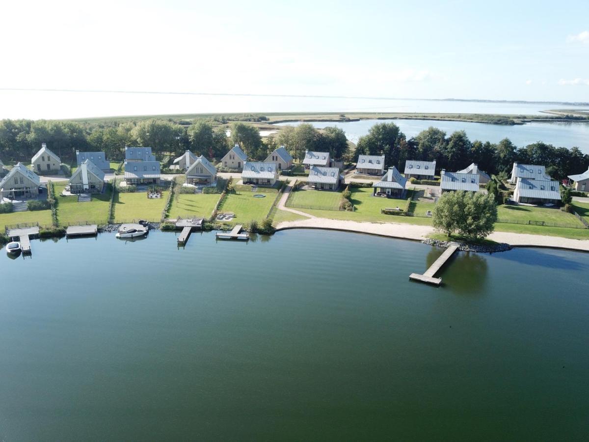 Waterrijk Oesterdam Resort Villas Tholen Exterior foto
